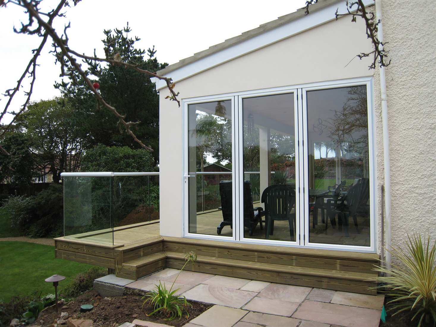 Glass Balcony semi-frameless with white handrail