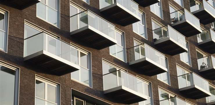 Glass Balustrades at Baltimore Wharf