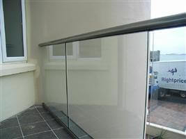 glass balustrade in royal chgrome chipping norton