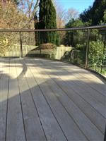 composite-decking-balcony