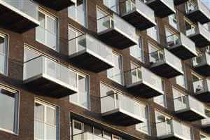 Close up view of the Baltimore Wharf Royal Chrome balustrade project