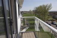 Glass balconies fitted on 47 purpose-built flats in east London required virtually no supporting posts, providing residents with an uninterrupted view to the outside. 