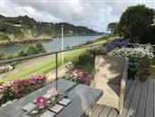 Looking for a low maintenance, attractive and long-lasting balcony or Juliet balcony? The best option for your project depends on what you want your balcony railing to do for you and your property.