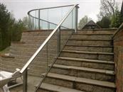 Ensuring Security in Elegance: Unraveling the Safety Features of Glass Handrails - Balconette