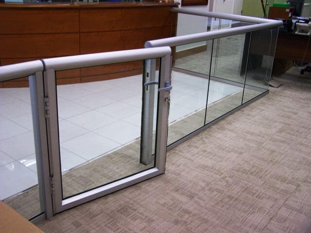 frameless gate1