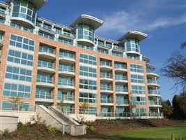 Trent Park in Nottingham in the Sunshine with Silver balustrades