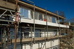 glass balustrade installation