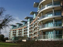 curved glass balustrades Nottingham