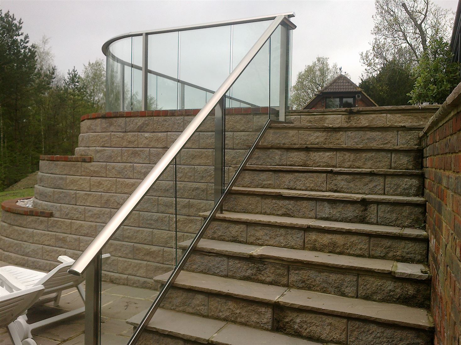 Glass Stair Railings | Glass balustrades on stairs | Glass ...