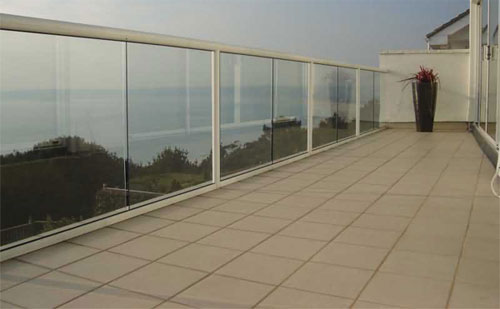 glass balustrading