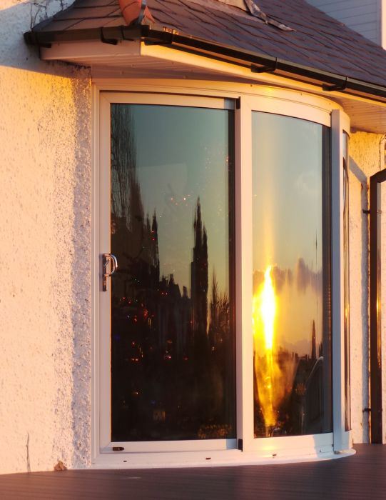 curves glass door outside view