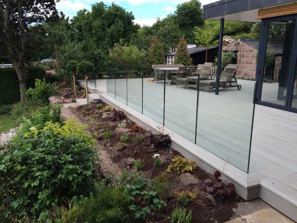 An elegant frameless 10 metre-long balustrade installed at a fine Victorian property in Merseyside