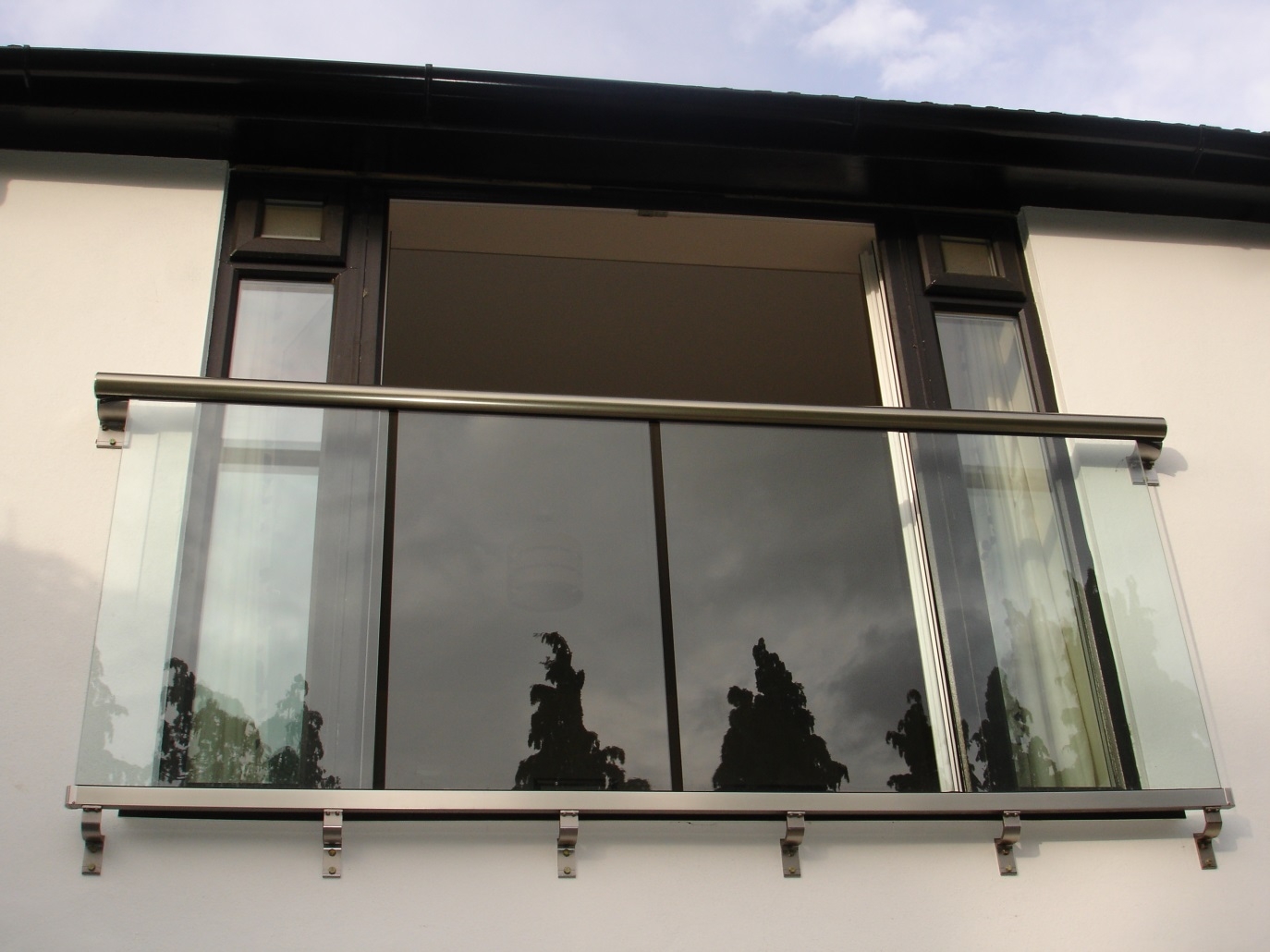 Toughened Glass Juliet Balcony