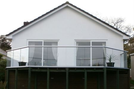 14 metre balustrade with no posts