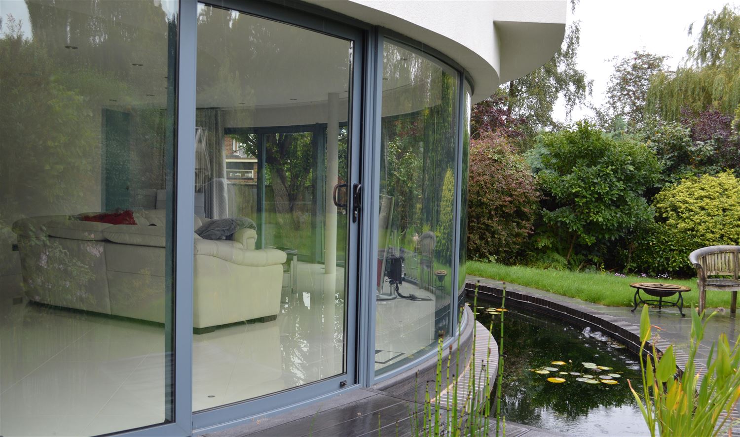 Curved Glass Sliding Doors