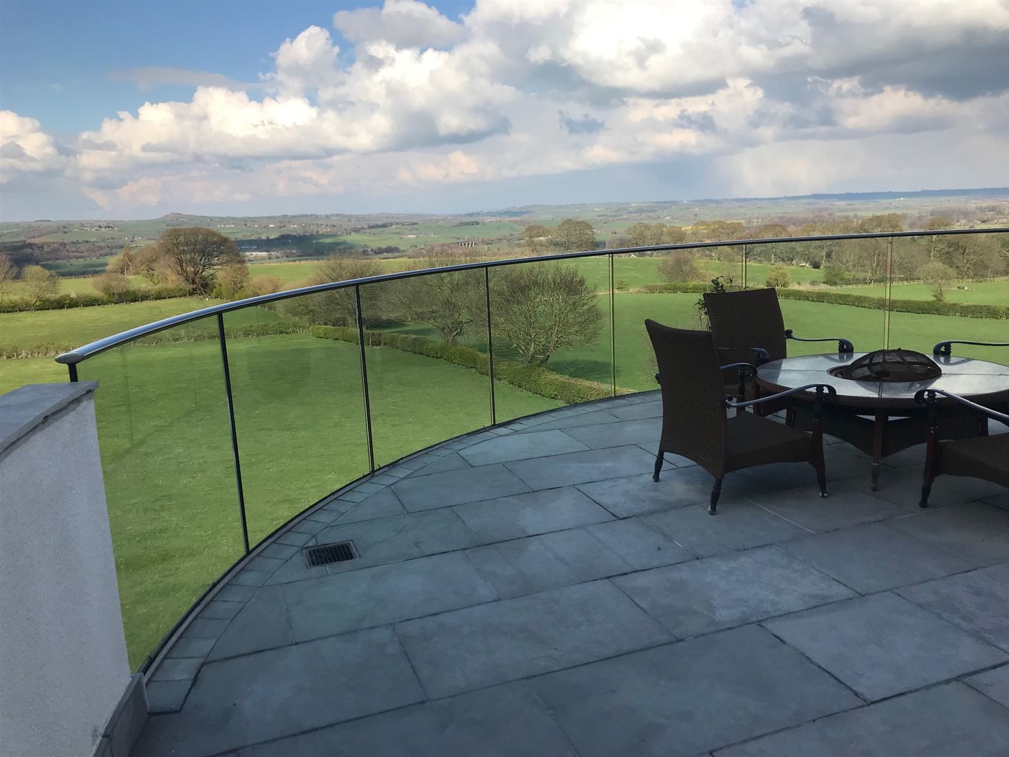 SG12 Curved Frameless Balustrade in Yorkshire