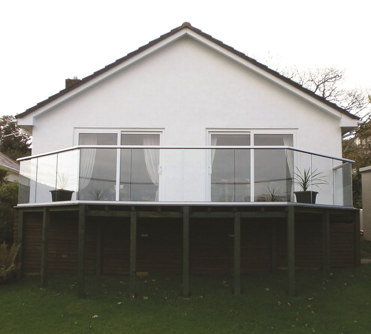 Decking Glass Balustrade