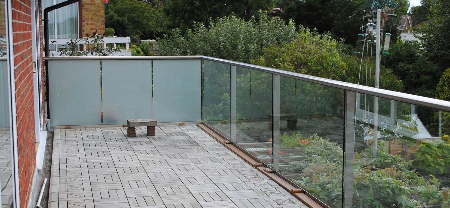 Royal Chrome Glass Balustrade and Privacy Screen