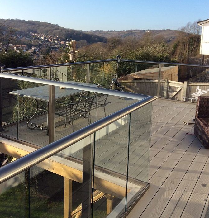 glass balustrade in dover1