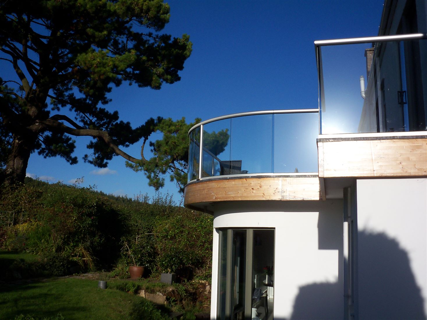 Curved Glass Balcony